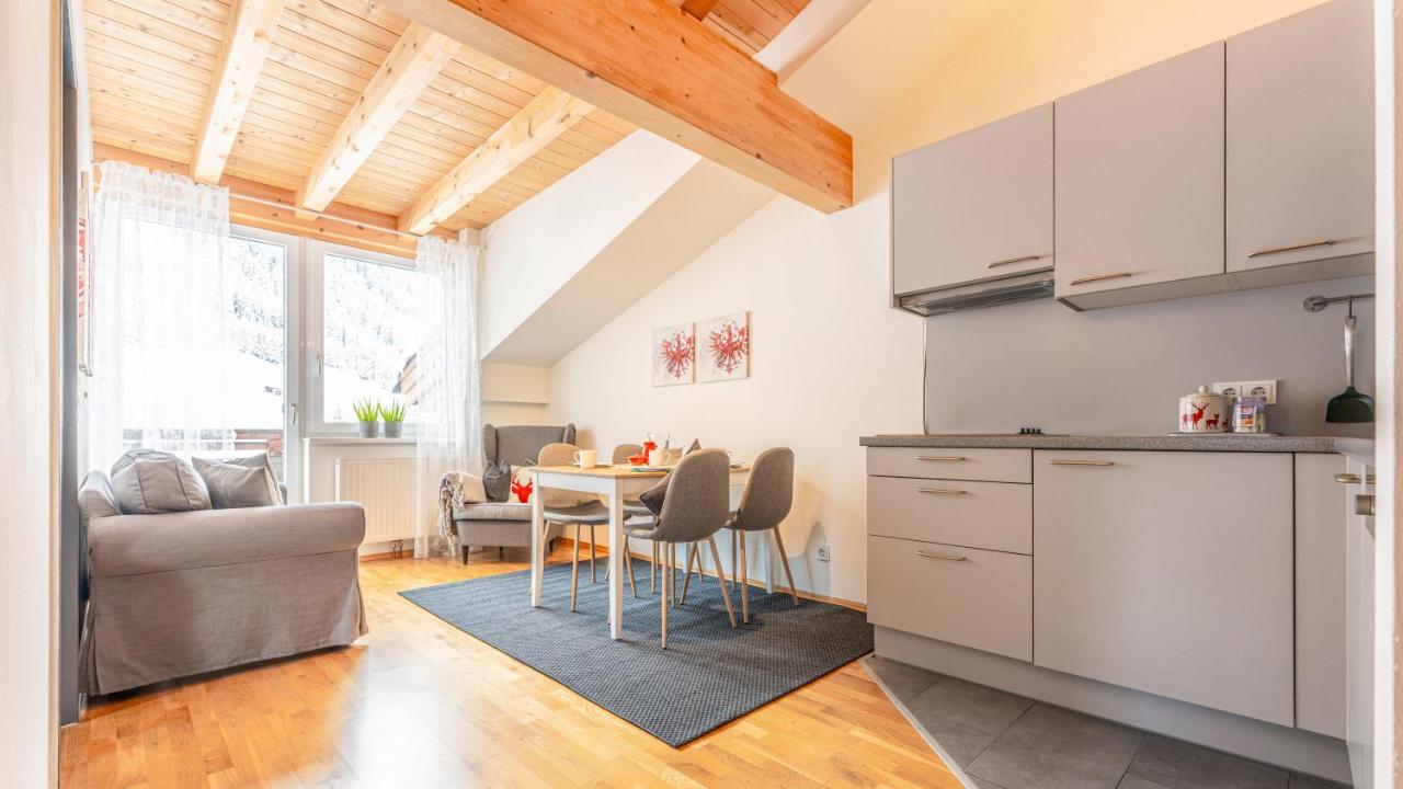 Appartement Berge 장크트안톤암아를베르크 외부 사진